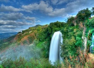 Cascata delle Marmore e Arrone cascata marmore umbria italia moto itinerario strada giro