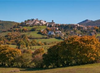 Monteleone di Spoleto – In moto in Umbria tra i borghi più belli d’Italia Monteleone di Spoleto - umbria moto itinerario percorsi vacanze
