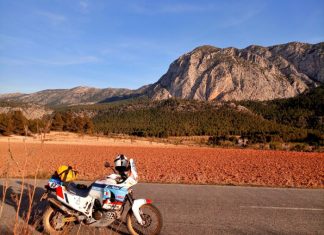 Spagna offroad in moto versione Fly&Ride Spagna Fly&Drive marocco moto europa fuoristrada enduro stradali viaggi only helmet offroad passion