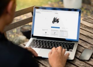 BMW Motorrad Service Check-in – Clienti sempre più connessi BMW Motorrad Service Check-in