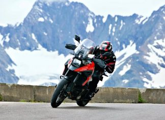 Suzuki nuova V-STROM 1050