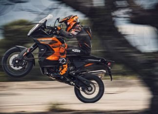 KTM 1290 Super Adventure S – La nuova Travel Enduro Nuova KTM 1290 Super Adventure S