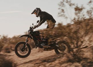 Desert Sled Fasthouse, la Scrambler ancora più off! Ducati Scrambler Desert Sled Fasthouse