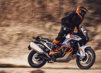 Nuova KTM 1290 Super Adventure R KTM 1290 SUPER ADVENTURE R