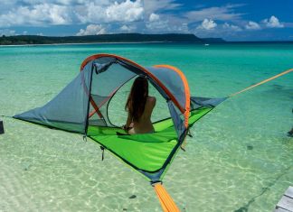 Tentsile: le tende sospese per dormire sugli alberi Tentsile Connect - Model @minayounglee tenda albero sospese amaca tree tent