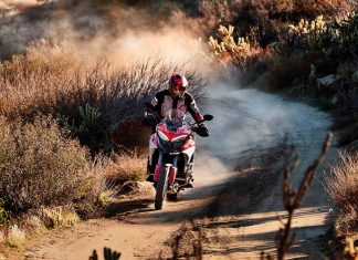 Ducati presenta i nuovi corsi DRE Adventure DRE Ducati Adventure Academy maxi enduro scuola avventura multistrada desert sled scrambler v4