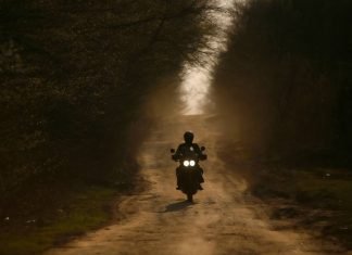 Intrepida in moto tra Toscana e Umbria Intrepida in moto itinerario strade bianche toscana umbria