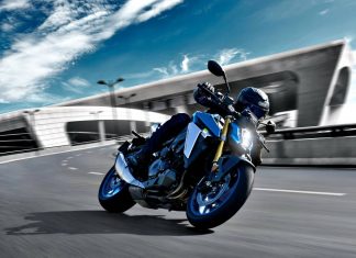 Suzuki GSX-S1000 la nuova Street Fighter Suzuki GSX-S1000 new nuova street fighter