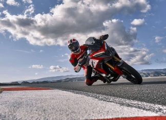 Nuova Ducati Multistrada V4 Pikes Peak Ducati Multistrada V4 Pikes Peak crossover pista racing