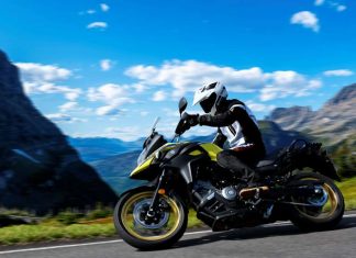 Suzuki aggiorna la crossover V-Strom 650 2022 Suzuki V-Strom 650 my2022 crossover test prova recensione moto