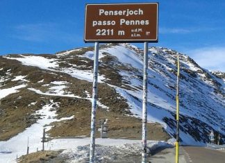 Passo Pennes: le Alpi Retiche orientali in moto passo pennes itinerario viaggio moto strada passo itinerario panorama informazioni bici