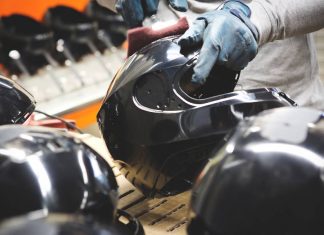 Nolan – 50 anni di caschi Made in Italy in un emozionante video NOLAN come si fa un casco made in italy moto integrale apribile