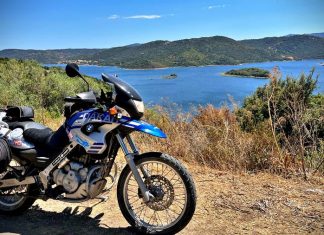Il meglio della Gallura in moto: spiagge, borghi e immersioni sardegna nord gallura smeralda costa strade bianche itinerario mappa informazioni scubapro givi spiagge borghi