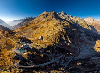 Sustenpass: il giro dei passi svizzeri in moto Sustenpass itinerario moto Svizzera informazioni guida percorso traccia gpx