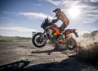 KTM 1290 Super Adventure S MY2023 KTM 1290 Super Adventure S MY23 test prova recensione caratteristiche