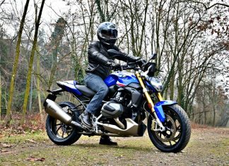 BMW R 1250 R Sport: prova su strada BMW R 1250 R test prova recensione caratteristiche