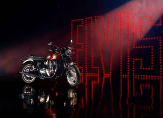 T120 Elvis Presley la Triumph Bonneville dedicata al Re NUOVA TRIUMPH BONNEVILLE T120 ELVIS