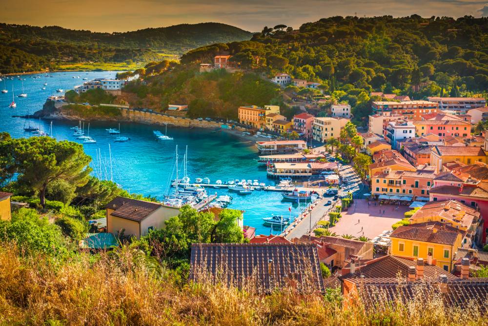 Isola d'Elba, Porto Azzurro itinerario guida informazioni