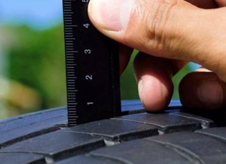 Come la profondità del battistrada e lo spessore dei pneumatici influiscono sulla sicurezza delle moto