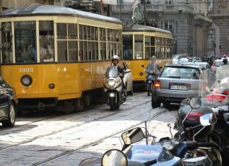 Stangata per i motociclisti: 71.000 moto a rischio blocco, ecco la lista nera!