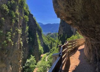 Weekend in Val di Non: natura, castelli e sapori San Romedio - APT Val di Non